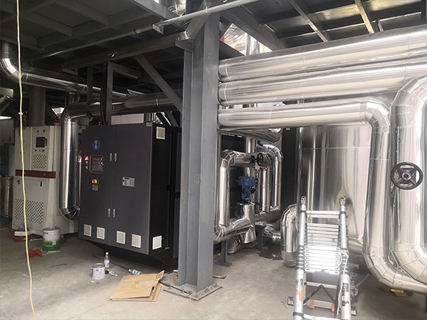 如何生產(chǎn)鋰電負極材料？鋰電負極材料防爆油溫機控溫