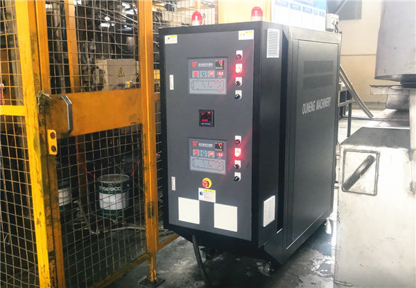 模溫機為什么能準確控溫