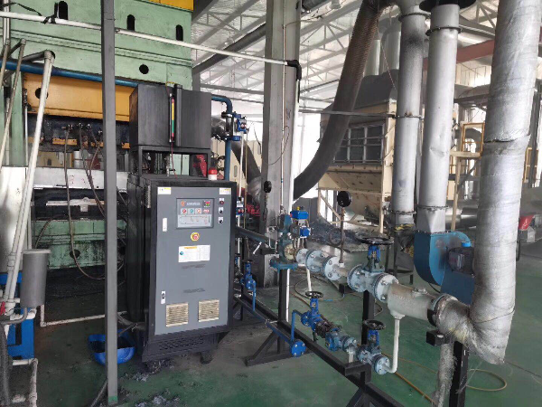 汽車內飾件專用模溫機怎么用？「歐能機械歐能機械」內飾件成型案例