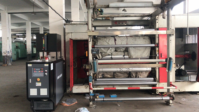 發泡專用模溫機